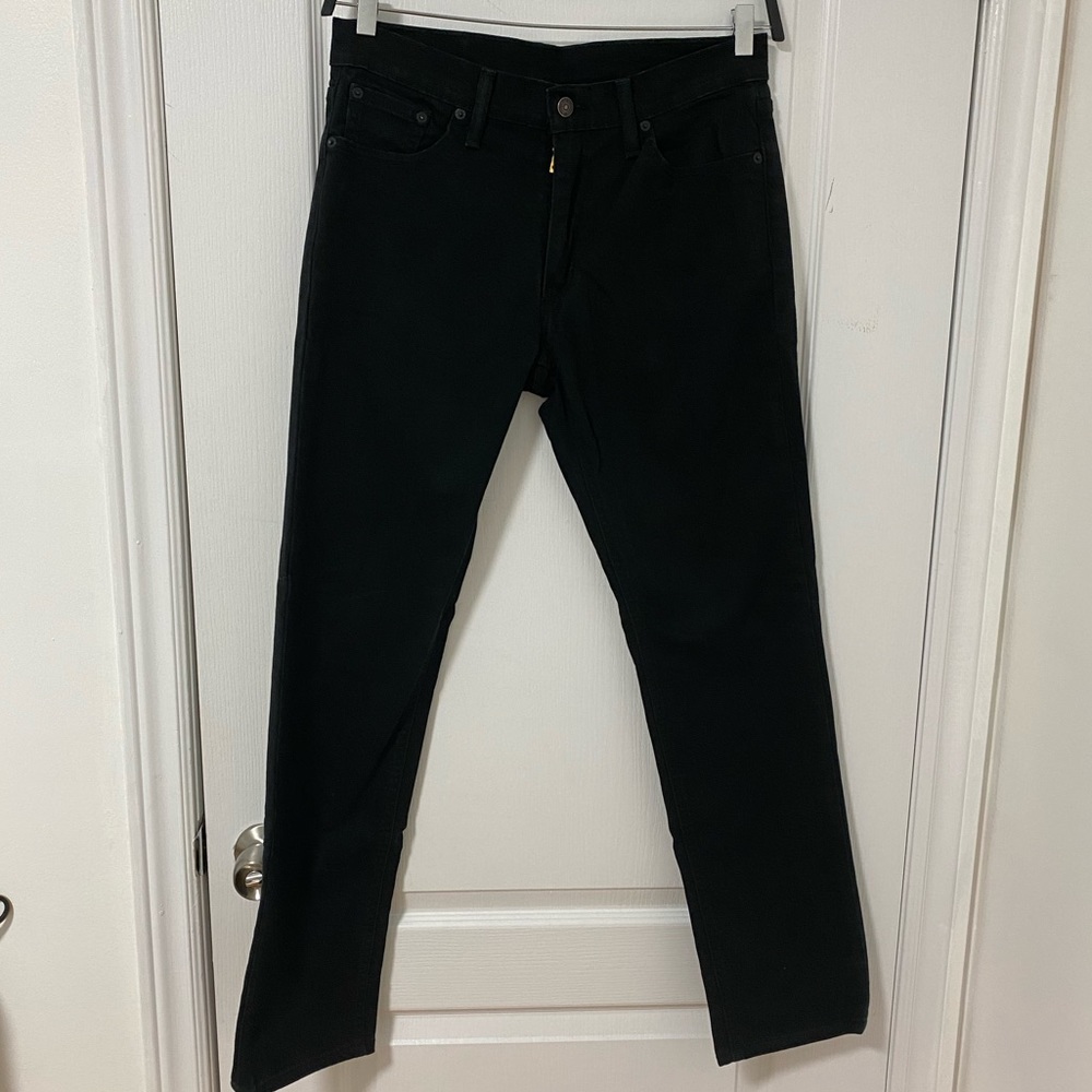 Black Levi’s for men.